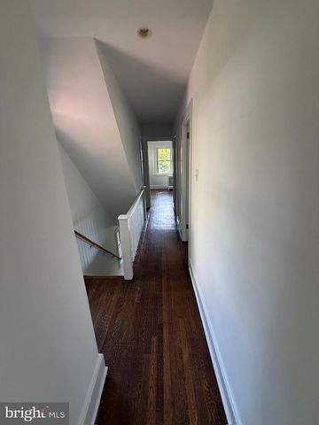 26 ROLLING RD, Wynnewood, PA 19096