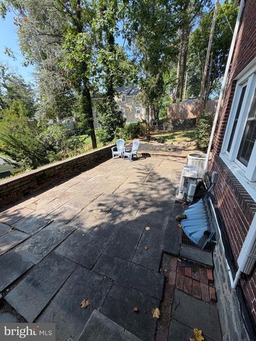 26 ROLLING RD, Wynnewood, PA 19096