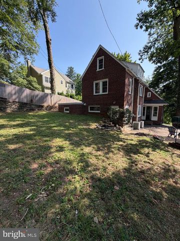 26 ROLLING RD, Wynnewood, PA 19096