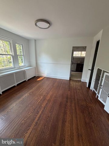 26 ROLLING RD, Wynnewood, PA 19096