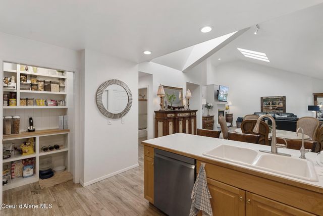 1309 Westwood Ln, Sandpoint, ID 83864