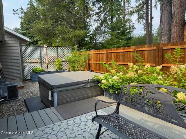 1309 Westwood Ln, Sandpoint, ID 83864