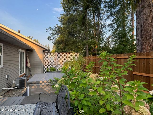 1309 Westwood Ln, Sandpoint, ID 83864