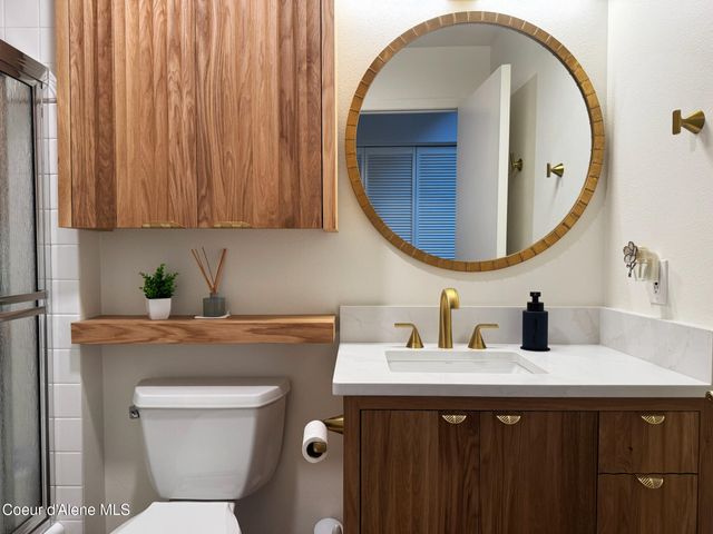 1309 Westwood Ln, Sandpoint, ID 83864