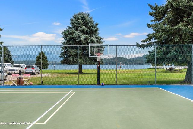 1309 Westwood Ln, Sandpoint, ID 83864