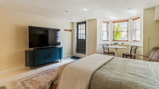 99 Pleasant Street, Cambridge, MA 02139