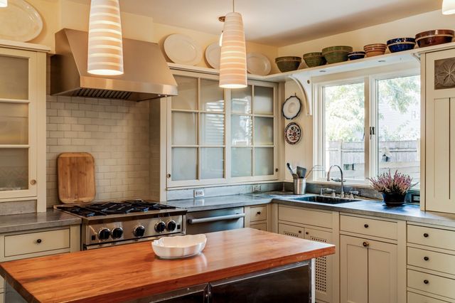 99 Pleasant Street, Cambridge, MA 02139