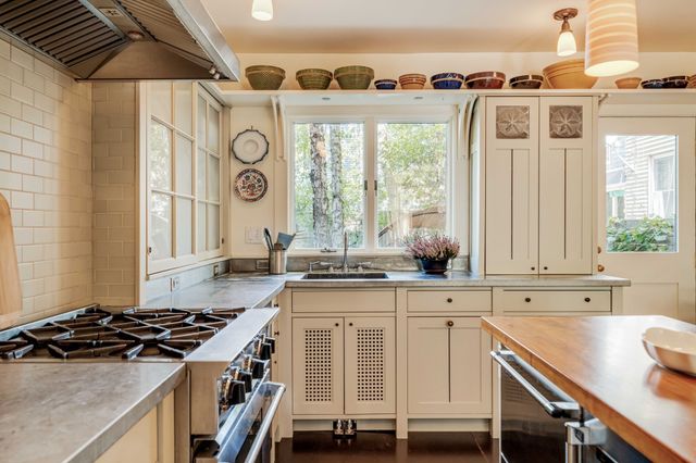 99 Pleasant Street, Cambridge, MA 02139
