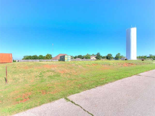 3689 Merlin Court, Newcastle, OK 73065