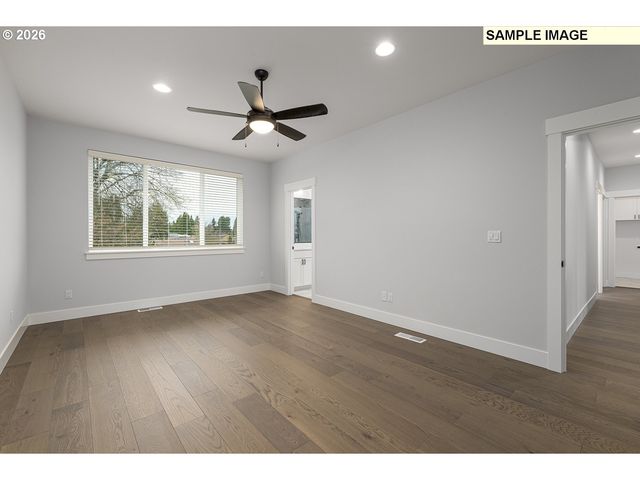 15241 Se TOWERS Ter, Milwaukie, OR 97267