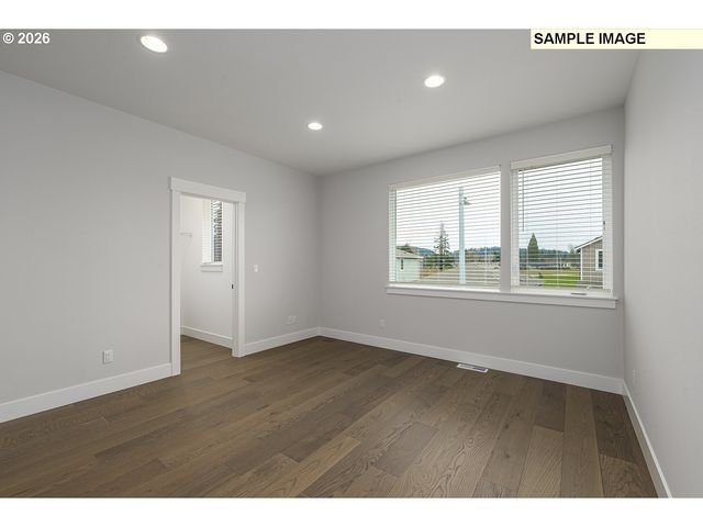 15241 Se TOWERS Ter, Milwaukie, OR 97267