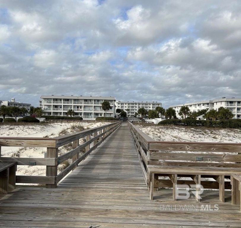 400 Plantation Road 2217, Gulf Shores, AL 36542