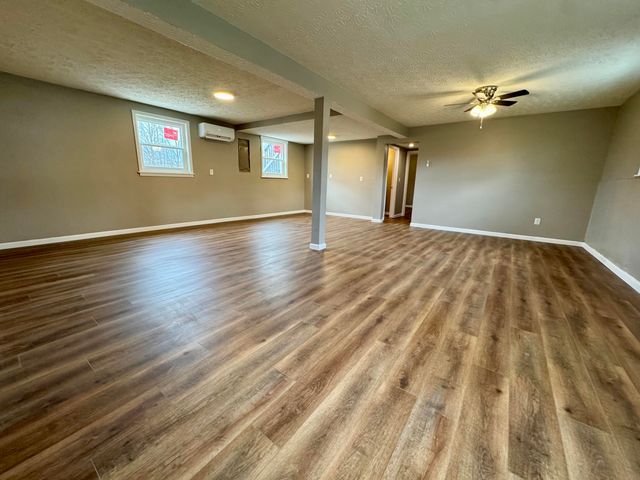 813 Bratcher Lane, Berea, KY 40403