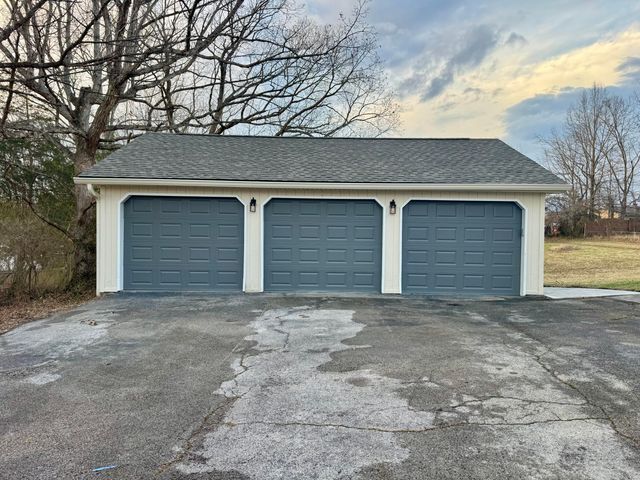 813 Bratcher Lane, Berea, KY 40403