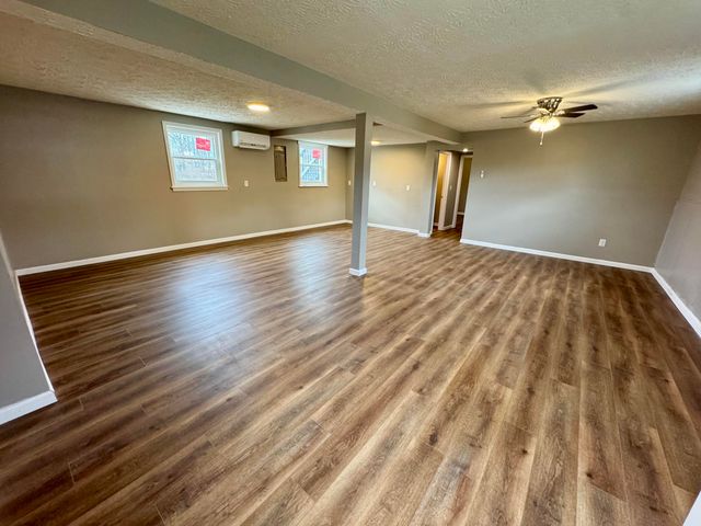 813 Bratcher Lane, Berea, KY 40403