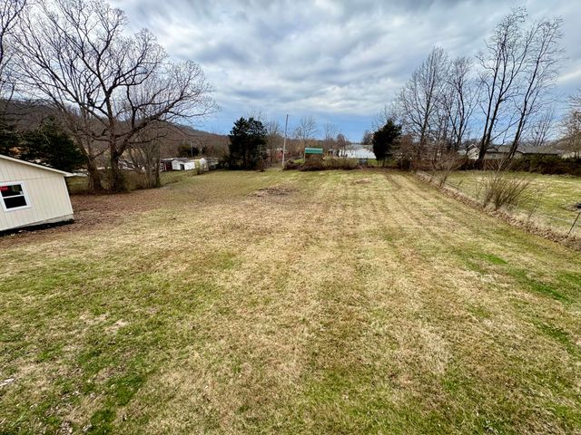 813 Bratcher Lane, Berea, KY 40403