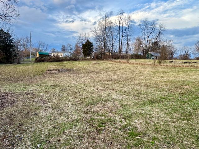 813 Bratcher Lane, Berea, KY 40403