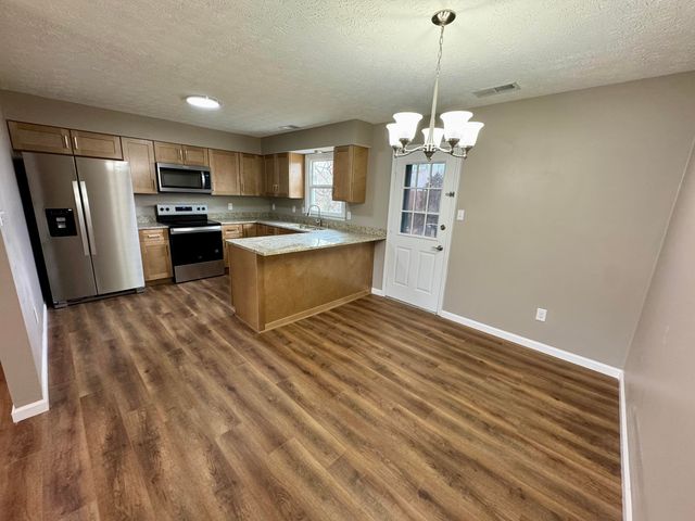 813 Bratcher Lane, Berea, KY 40403