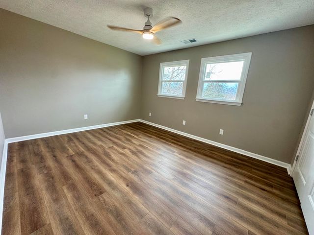 813 Bratcher Lane, Berea, KY 40403