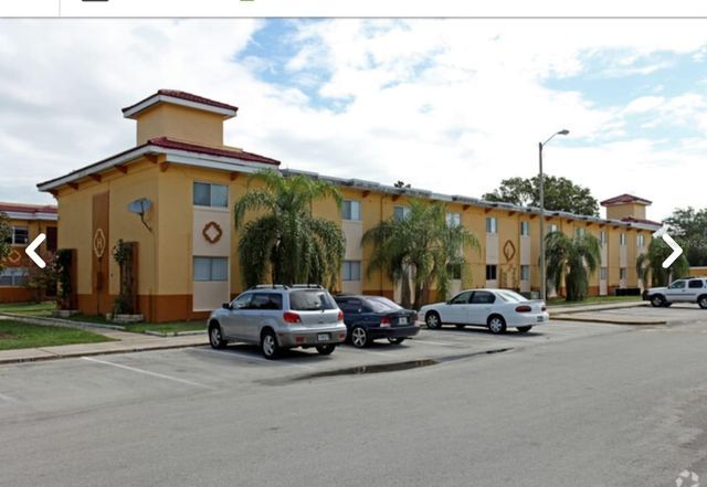 728 RIDENHOUR CIRCLE 728, Orlando, FL 32809