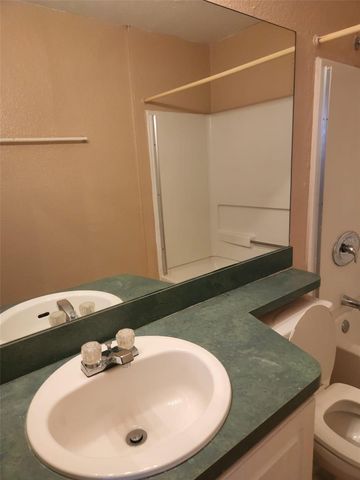 728 RIDENHOUR CIRCLE 728, Orlando, FL 32809