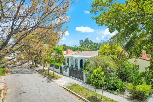 1430 SW 18th St, Miami, FL 33145