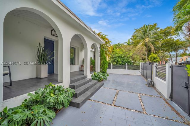 1430 SW 18th St, Miami, FL 33145