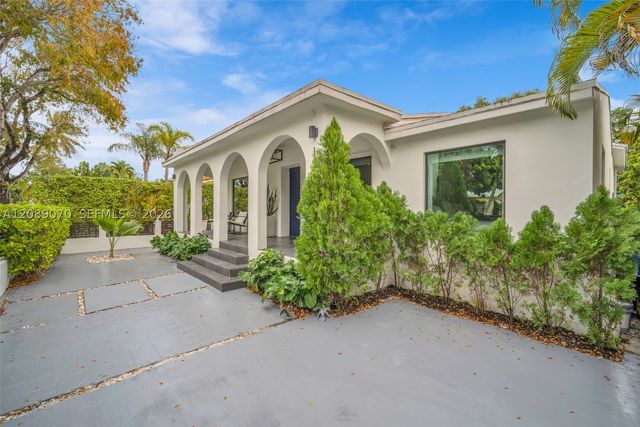 1430 SW 18th St, Miami, FL 33145
