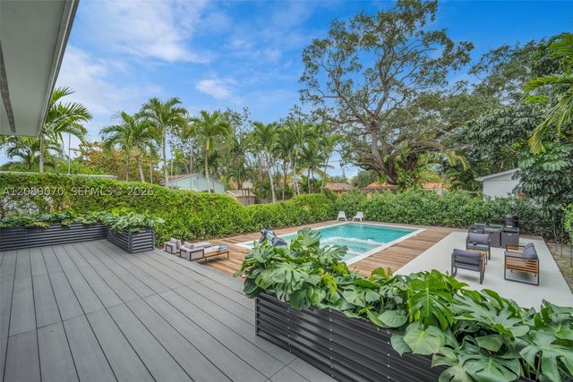 1430 SW 18th St, Miami, FL 33145