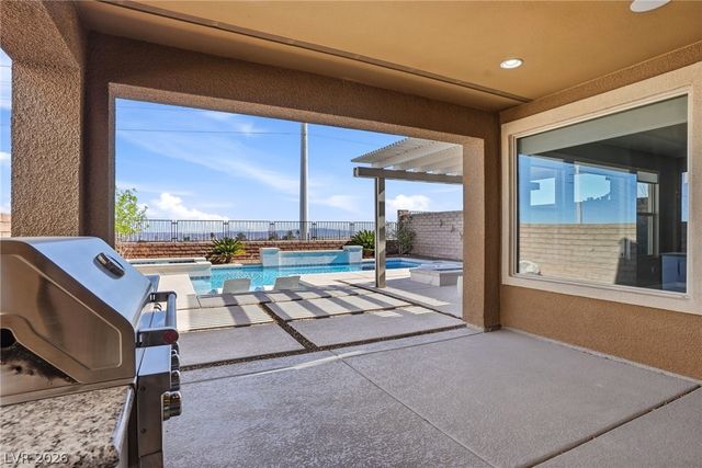 2604 Evolutionary Lane, Las Vegas, NV 89138