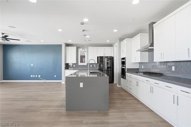 2604 Evolutionary Lane, Las Vegas, NV 89138