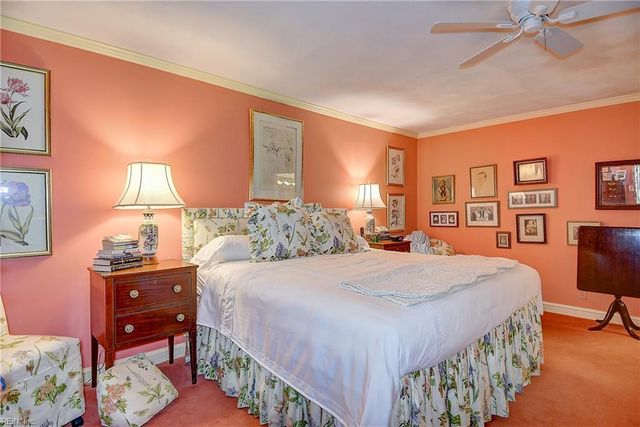 700 Oriole Dr Apt 514, Virginia Beach, VA 23451