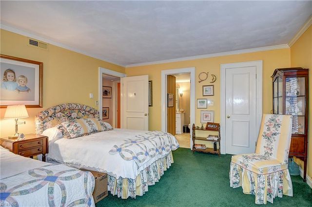 700 Oriole Dr Apt 514, Virginia Beach, VA 23451