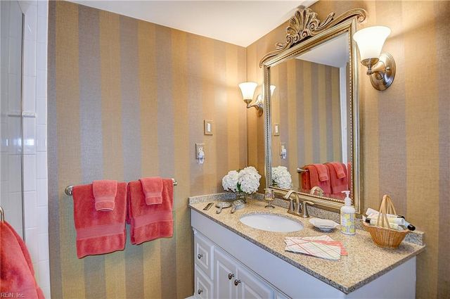 700 Oriole Dr Apt 514, Virginia Beach, VA 23451