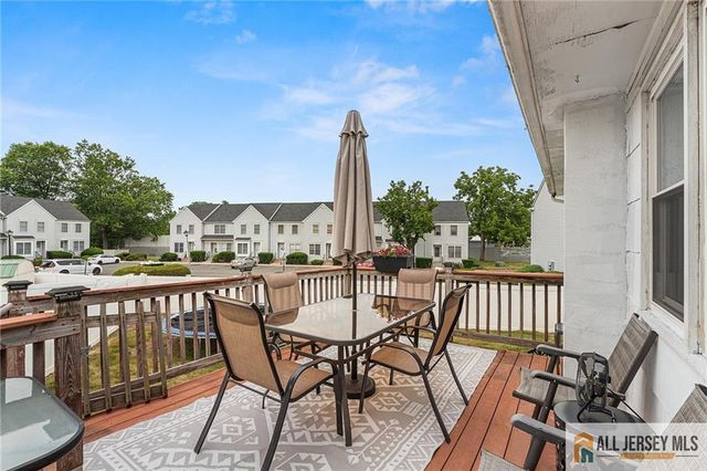 7 Wilton Avenue, Middlesex, NJ 08846