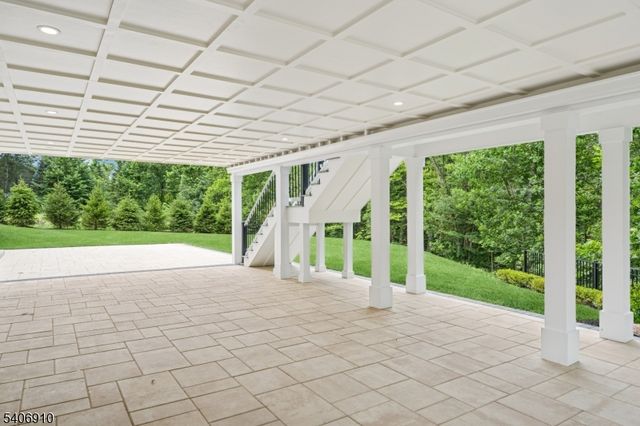 39 Westmount Dr, Livingston Twp., NJ 07039