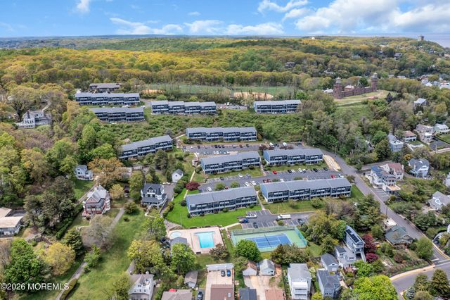 F-4 Hillside Court, Highlands, NJ 07732