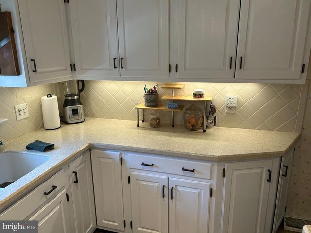 502 BOWMAN AVE, Lewisberry, PA 17339
