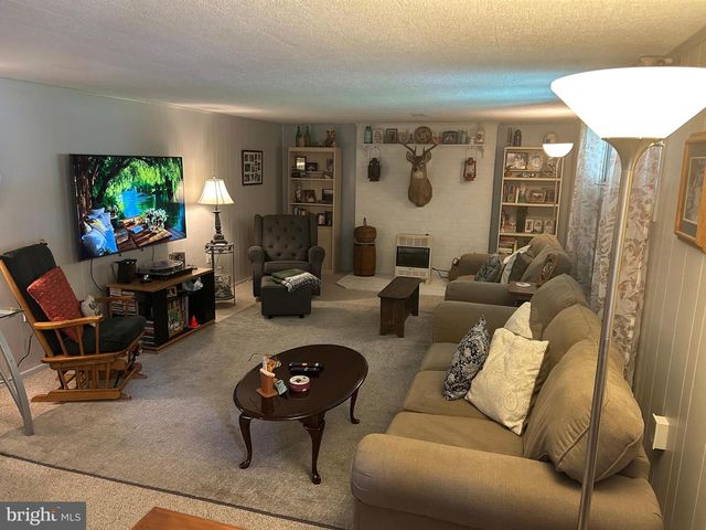 502 BOWMAN AVE, Lewisberry, PA 17339