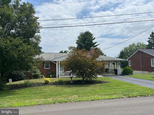 502 BOWMAN AVE, Lewisberry, PA 17339