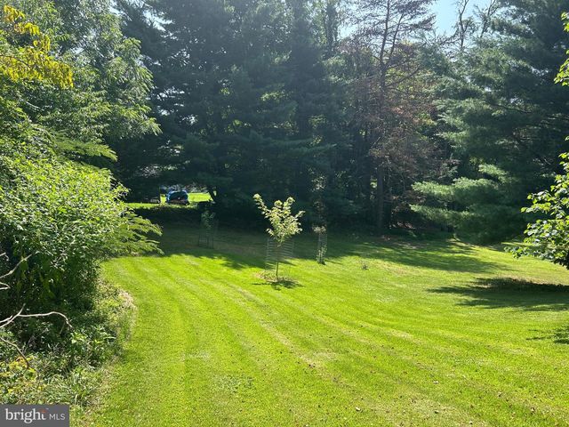 502 BOWMAN AVE, Lewisberry, PA 17339