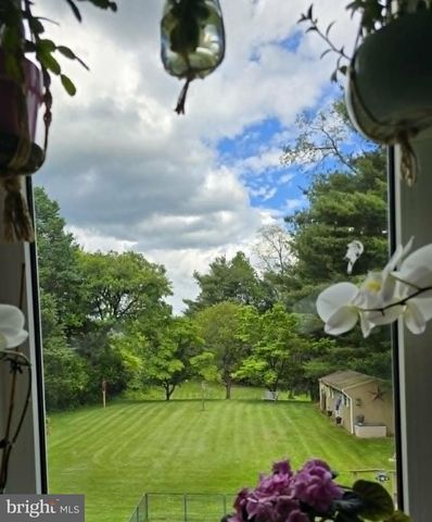 502 BOWMAN AVE, Lewisberry, PA 17339