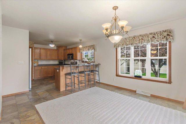 1730 CINNABAR WAY, Belleville, WI 54311