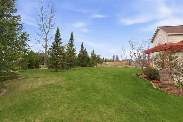 1730 CINNABAR WAY, Belleville, WI 54311