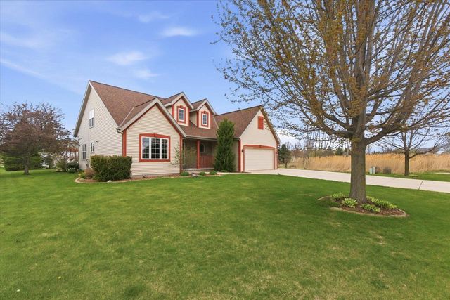 1730 CINNABAR WAY, Belleville, WI 54311