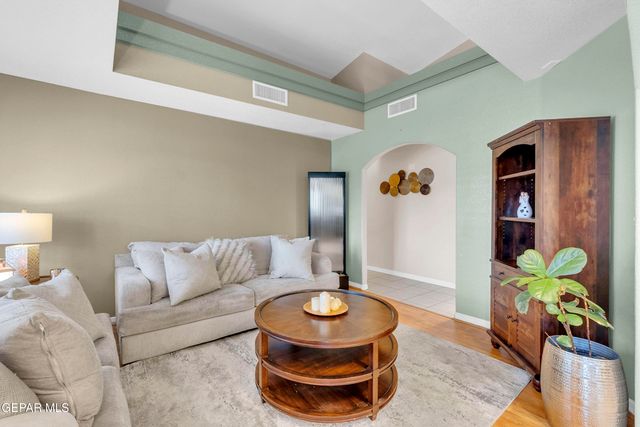 6531 Brooke Ridge Circle, El Paso, TX 79912