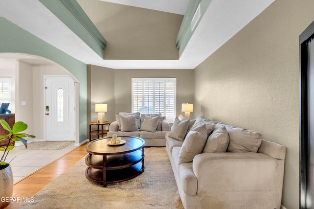 6531 Brooke Ridge Circle, El Paso, TX 79912