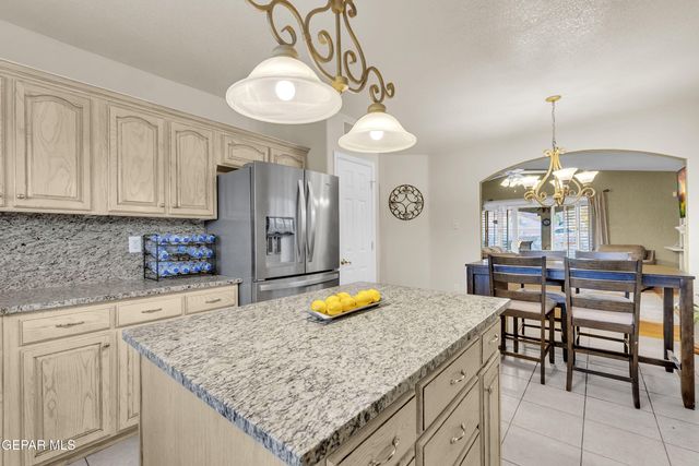 6531 Brooke Ridge Circle, El Paso, TX 79912