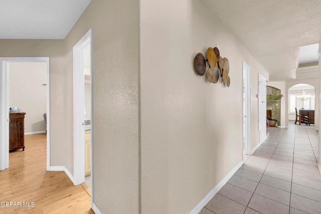 6531 Brooke Ridge Circle, El Paso, TX 79912