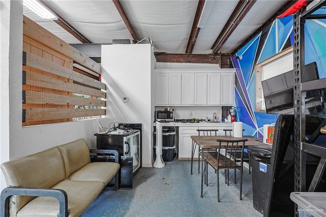 5605 Hwy 107, Mission, TX 78573